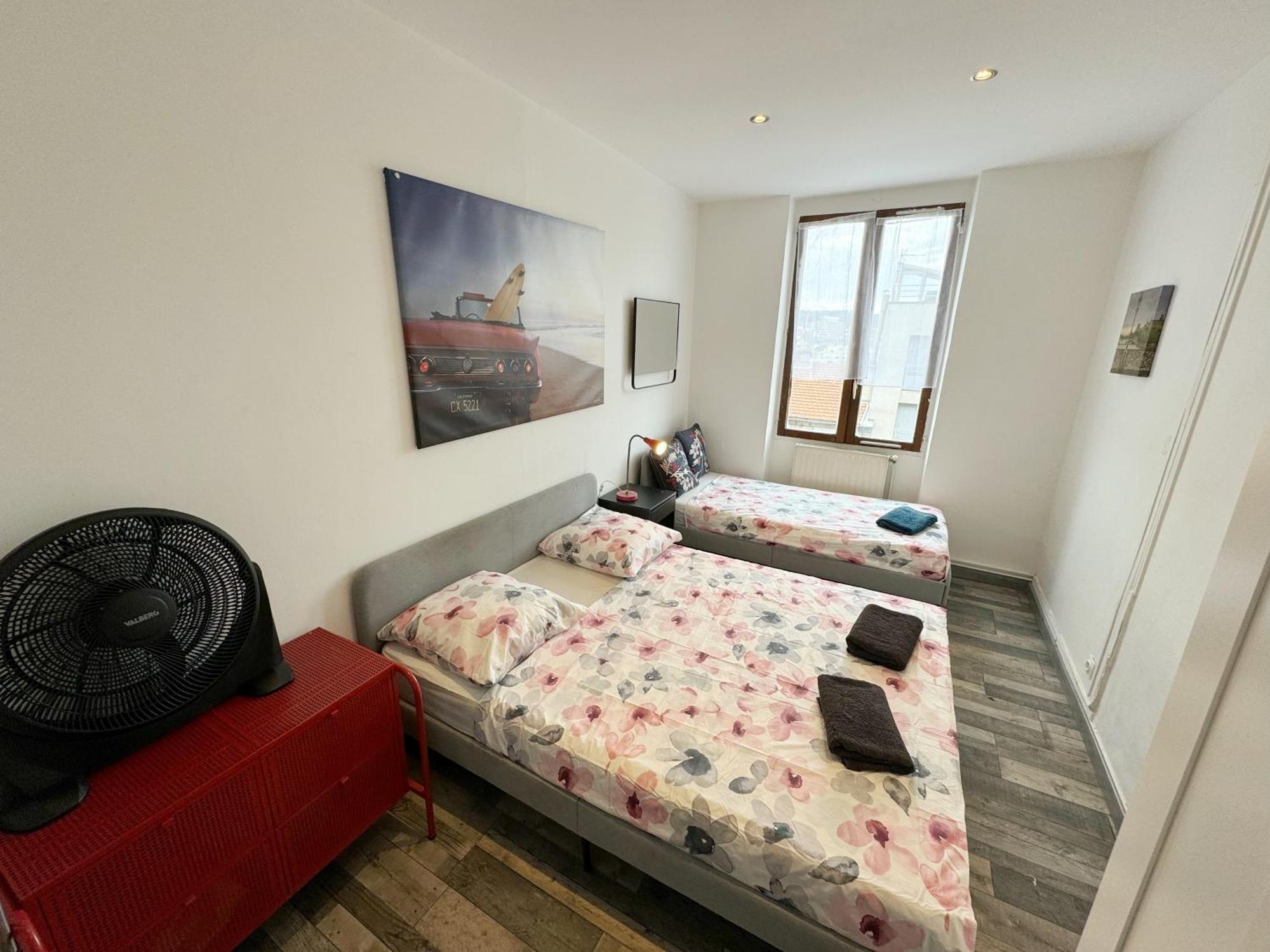 012 Chic & Cosy F2 34M2 Hypercentre Wifi Smart Tv Netflix Apartment แซงต์-เอเตียน ภายนอก รูปภาพ
